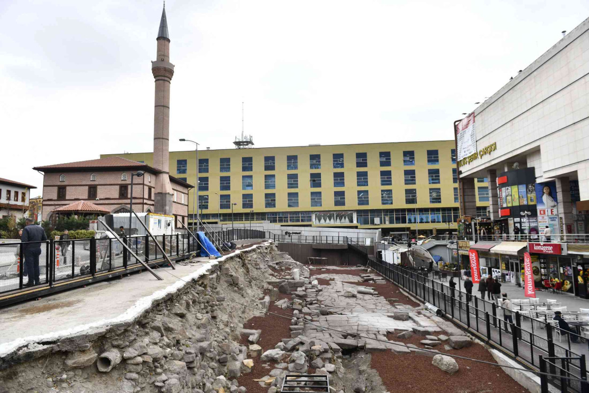 Ankara Büyükşehir Belediyesi Antik Roma Yolu'nu ayağa kaldırıyor