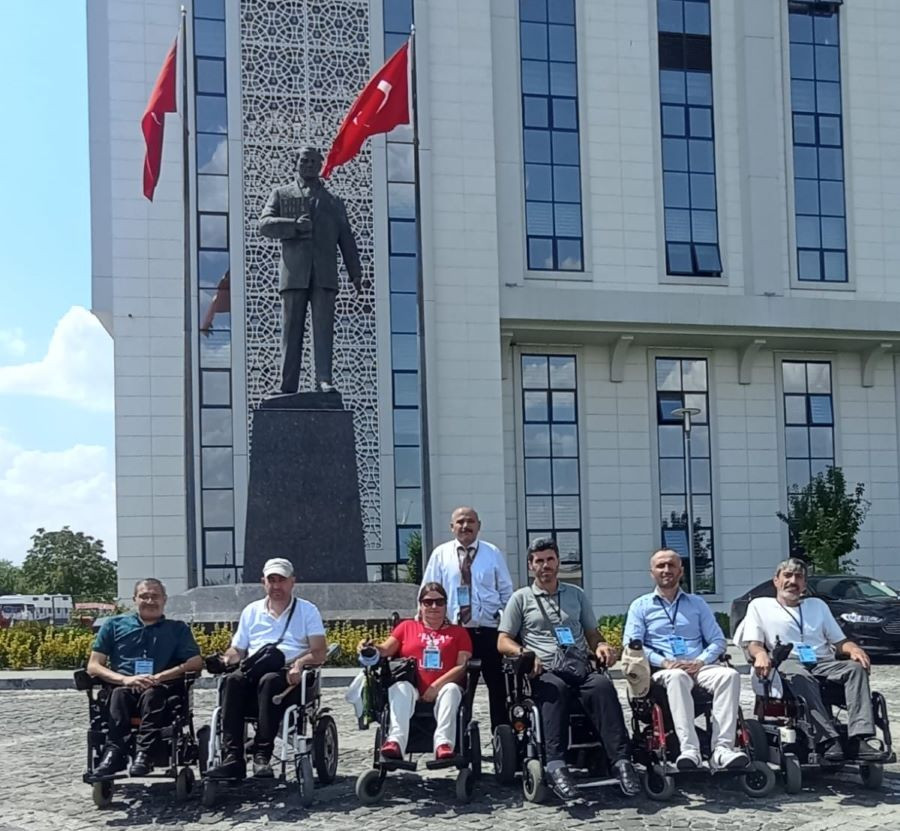 Ankara İl Emniyet Müdürü Engin Dinç’e engelli teşekkürü